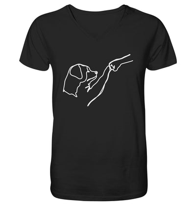 Hund und Mensch in Freundschaft - Hand und Pfote - Mens Organic V-Neck Shirt Black / S